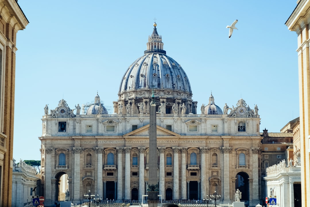 Vatican summit urges safeguards as AI transforms art and culture